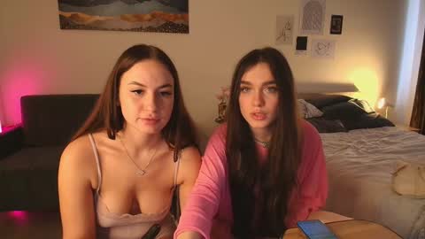 caressyourself online show from 01-08-26, 09:22