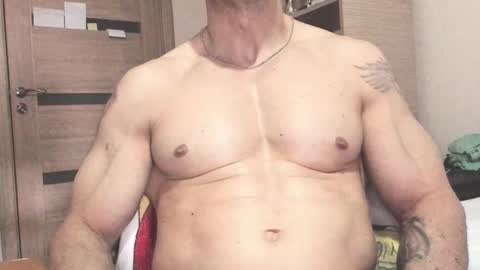 Snapshot of carin_the_body chatting on 09-11-25, 01:33 Laz online show from 09-11-25, 01:33