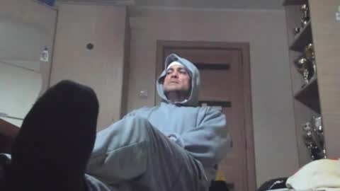 Snapshot of carin_the_body chatting on 02-03-26, 06:22 Laz online show from 02-03-26, 06:22