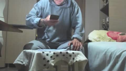 Snapshot of carin_the_body chatting on 02-03-26, 11:32 Laz online show from 02-03-26, 11:32