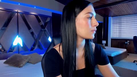 Carina online show from 02-01-25, 12:26