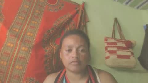 carinesexy69 online show from 02-15-25, 10:00