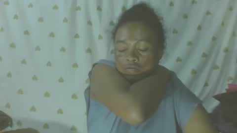 carinesexy69 online show from 11-22-25, 12:09