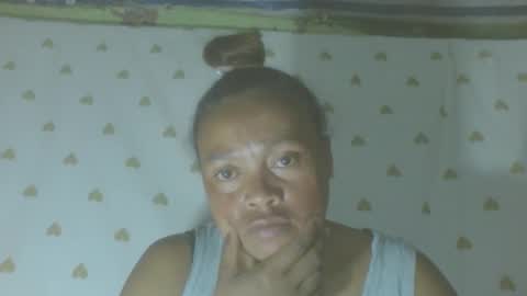 Snapshot of carinesexy69 chatting on 01-11-26, 01:38 carinesexy69 online show from 01-11-26, 01:38