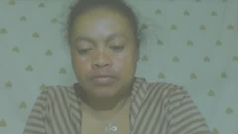 Snapshot of carinesexy69 chatting on 07-01-26, 12:56 carinesexy69 online show from 07-01-26, 12:56