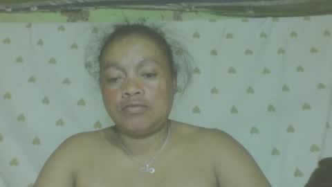 Snapshot of carinesexy69 chatting on 07-15-26, 06:35 carinesexy69 online show from 07-15-26, 06:35