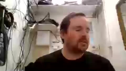 Snapshot of carl18489 chatting on 07-08-26, 10:53 carl18489 online show from 07-08-26, 10:53