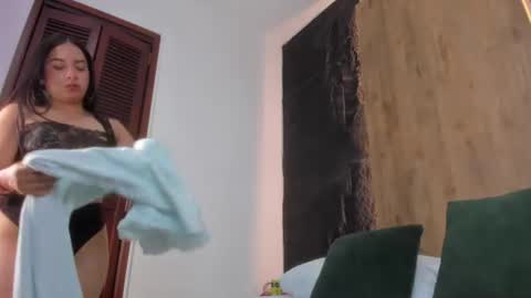 Snapshot of carla_smellie chatting on 07-03-26, 02:07 C A R L A online show from 07-03-26, 02:07