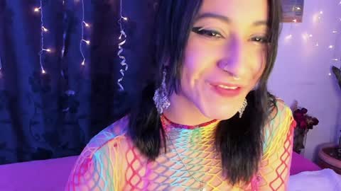 Snapshot of carla_smith__ chatting on 12-11-24, 04:28 Carla online show from 12-11-24, 04:28