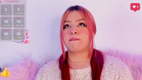 Snapshot of carla_wet18 chatting on 01-12-25, 11:28 Carla Wet18 online show from 01-12-25, 11:28