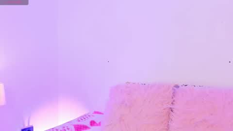 Snapshot of carla_wet18 chatting on 09-27-25, 02:00 Carla Wet18 online show from 09-27-25, 02:00