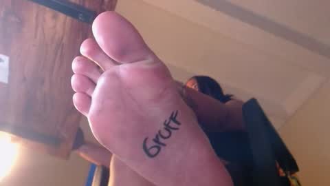 Snapshot of carlajames_1 chatting on 02-23-26, 11:24 carlajames_1 online show from 02-23-26, 11:24