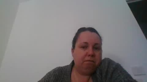 Snapshot of carlaruth chatting on 10-03-25, 03:25 Carlaruth online show from 10-03-25, 03:25