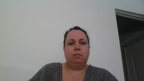 Snapshot of carlaruth chatting on 10-10-25, 02:16 Carlaruth online show from 10-10-25, 02:16