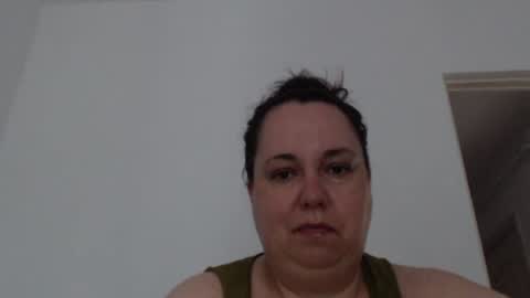 Snapshot of carlaruth chatting on 06-18-26, 03:18 Carlaruth online show from 06-18-26, 03:18