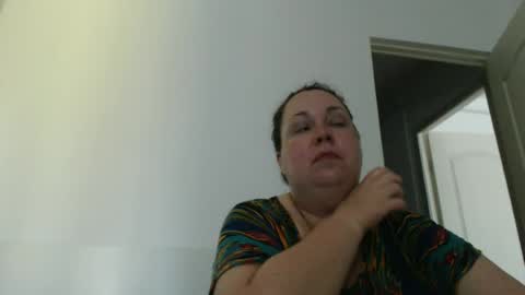 Snapshot of carlaruth chatting on 06-25-26, 09:03 Carlaruth online show from 06-25-26, 09:03