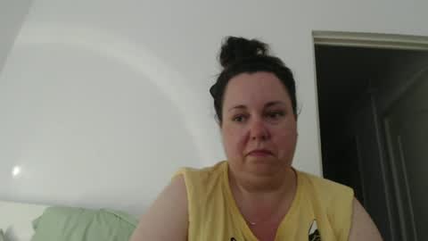 Snapshot of carlaruth chatting on 07-02-26, 04:18 Carlaruth online show from 07-02-26, 04:18