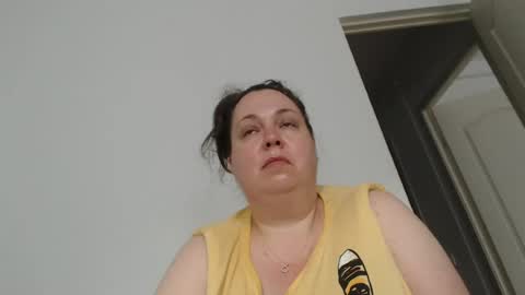 Snapshot of carlaruth chatting on 07-06-26, 03:25 Carlaruth online show from 07-06-26, 03:25