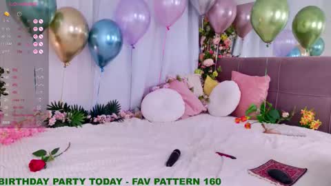 Snapshot of carlasensual chatting on 11-29-25, 06:00 Carlene Carla online show from 11-29-25, 06:00