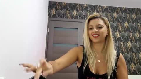 Snapshot of carlastacefun chatting on 10-08-25, 05:16 CarlaStaceFun online show from 10-08-25, 05:16