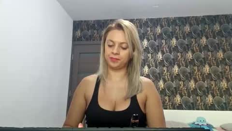 Snapshot of carlastacefun chatting on 10-30-25, 05:09 CarlaStaceFun online show from 10-30-25, 05:09