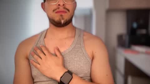 Snapshot of carlcarlinches4 chatting on 01-08-26, 02:08 carlcarlinches4 online show from 01-08-26, 02:08