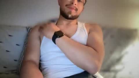 Snapshot of carlcarlinches4 chatting on 02-08-26, 04:49 carlcarlinches4 online show from 02-08-26, 04:49