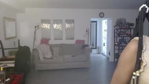 Carlie online show from 11-15-25, 07:21