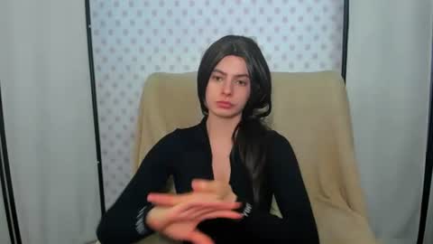 Snapshot of carlisosexy chatting on 07-22-26, 07:27 CarliSoSexy online show from 07-22-26, 07:27