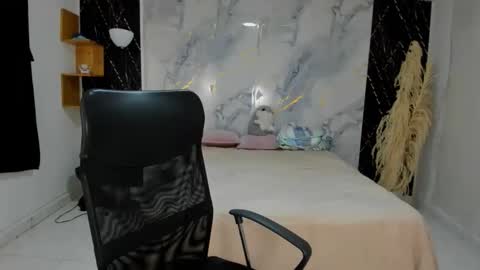 master online show from 04-18-26, 01:15