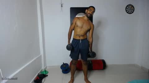 carlo yates  thx for help me to reach 100 thumps up online show from 02-28-25, 01:15