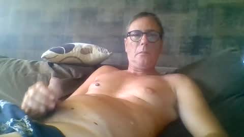 Snapshot of carlonebraska112233 chatting on 07-17-26, 01:40 carlonebraska112233 online show from 07-17-26, 01:40