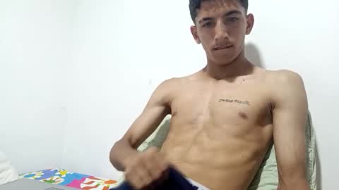 carlos682090 online show from 10-20-25, 08:53