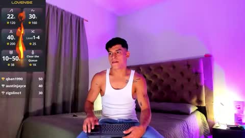 Snapshot of carloshero69 chatting on 01-12-26, 06:57 carloshero69 online show from 01-12-26, 06:57