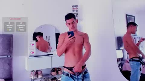 Snapshot of carloshero69 chatting on 07-15-26, 08:14 carloshero69 online show from 07-15-26, 08:14