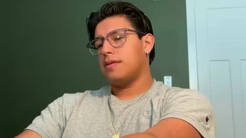 carlos online show from 11-26-25, 04:30