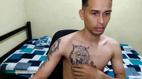 carlossmi01 online show from 02-15-25, 10:52