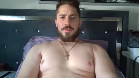 Carlos online show from 03-04-25, 01:49