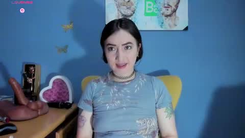 Snapshot of carly_grasso chatting on 07-18-26, 06:50 carly grasso online show from 07-18-26, 06:50