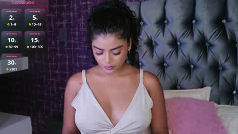 Snapshot of carly_monroe_ chatting on 09-16-25, 10:44 Carly Monroe  online show from 09-16-25, 10:44