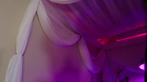 Snapshot of carly_monroe_ chatting on 09-29-25, 11:09 Carly Monroe  online show from 09-29-25, 11:09