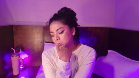 Snapshot of carly_monroe_ chatting on 10-16-25, 11:06 Carly Monroe  online show from 10-16-25, 11:06