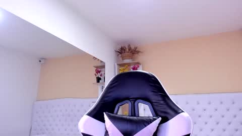 carly_zion online show from 12-04-24, 02:09