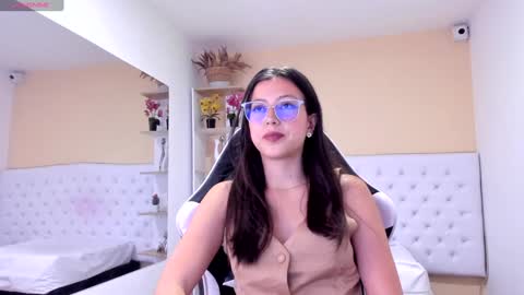 carly_zion online show from 01-04-25, 07:13