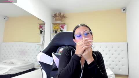 carly_zion online show from 01-09-25, 07:08