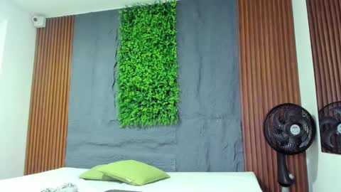 carly_zion online show from 01-25-25, 11:23