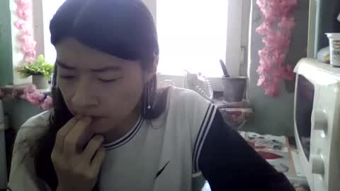 CarlyJoy online show from 10-10-25, 08:35