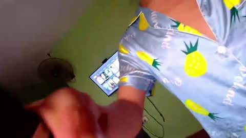 Snapshot of carmella_romance chatting on 12-30-24, 07:15 Carmella online show from 12-30-24, 07:15