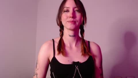 carmennrusso online show from 10-12-25, 10:31