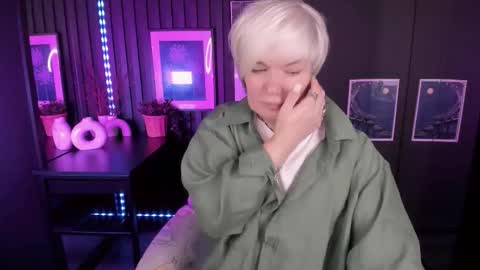 Carmen online show from 11-21-25, 09:24